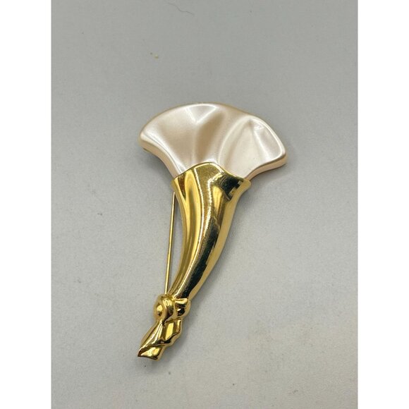Vintage Carolee Gold Tone & Pearl Lily Brooch Pin Large Statement Flower - Picture 2 of 6
